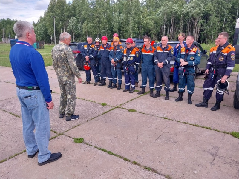 Повышения квалификации «Выпускающий из вертолёта с использованием спусковых устройств»