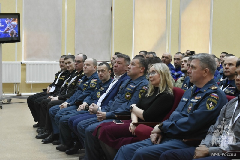 В Вытегре завершилась Международная научно-практическая конференция Фестиваль водолазных профессий «Русский лёд-2026»